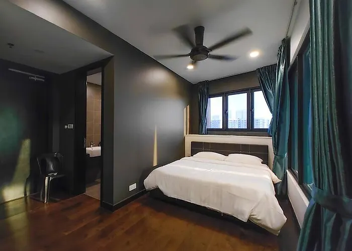 High Rise Almas Duplex Suites With Beautiful Sea View