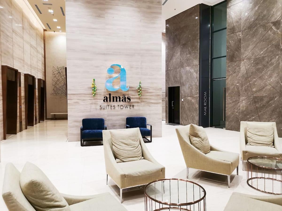 Apartment High Rise Almas Duplex With Beautiful Sea View *